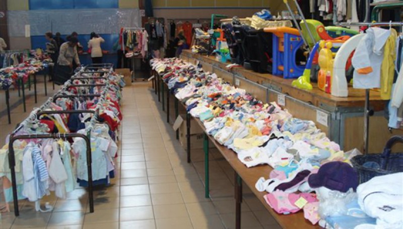 Bourse aux jouets et vêtements d'enfants à Escoutoux