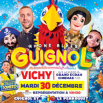 Guignol et Rio le majestueux perroquet